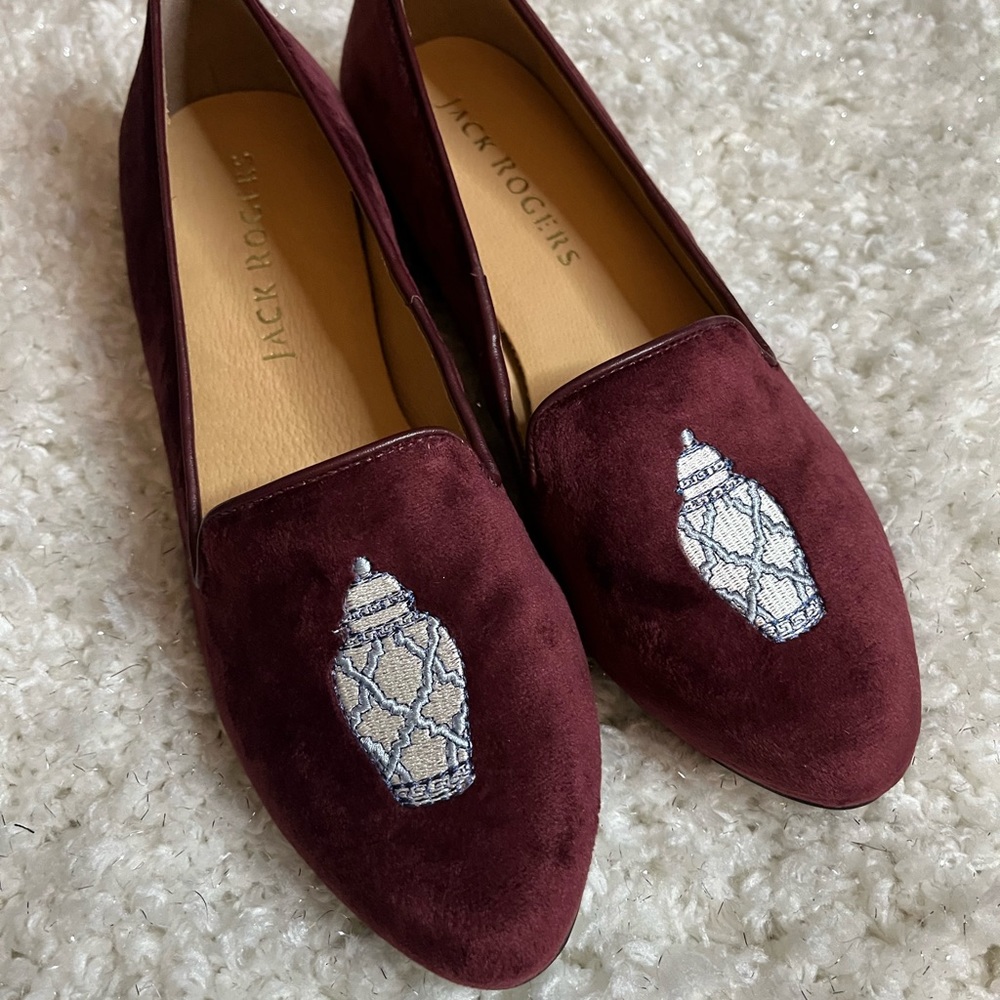 NWOT Jack Rogers Ginger Jar Loafer. Color Bordeaux. Size 7.5